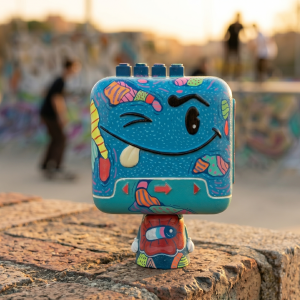 art toy por Ilustronauta y Layon Sonny Serie Makinitas