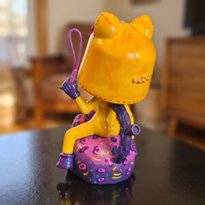 art toy por Sandra Layon Umaoksa y SafiMoche Jaguara